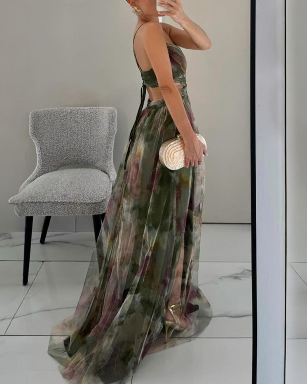Sara - Varázslatos maxi ruha virágmintával