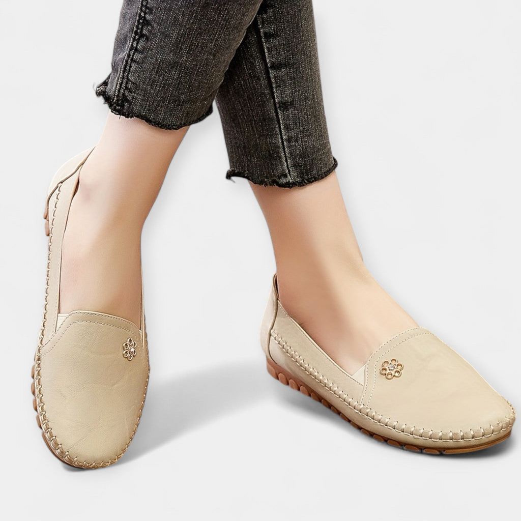 Könnyű Slip-On Cipők
